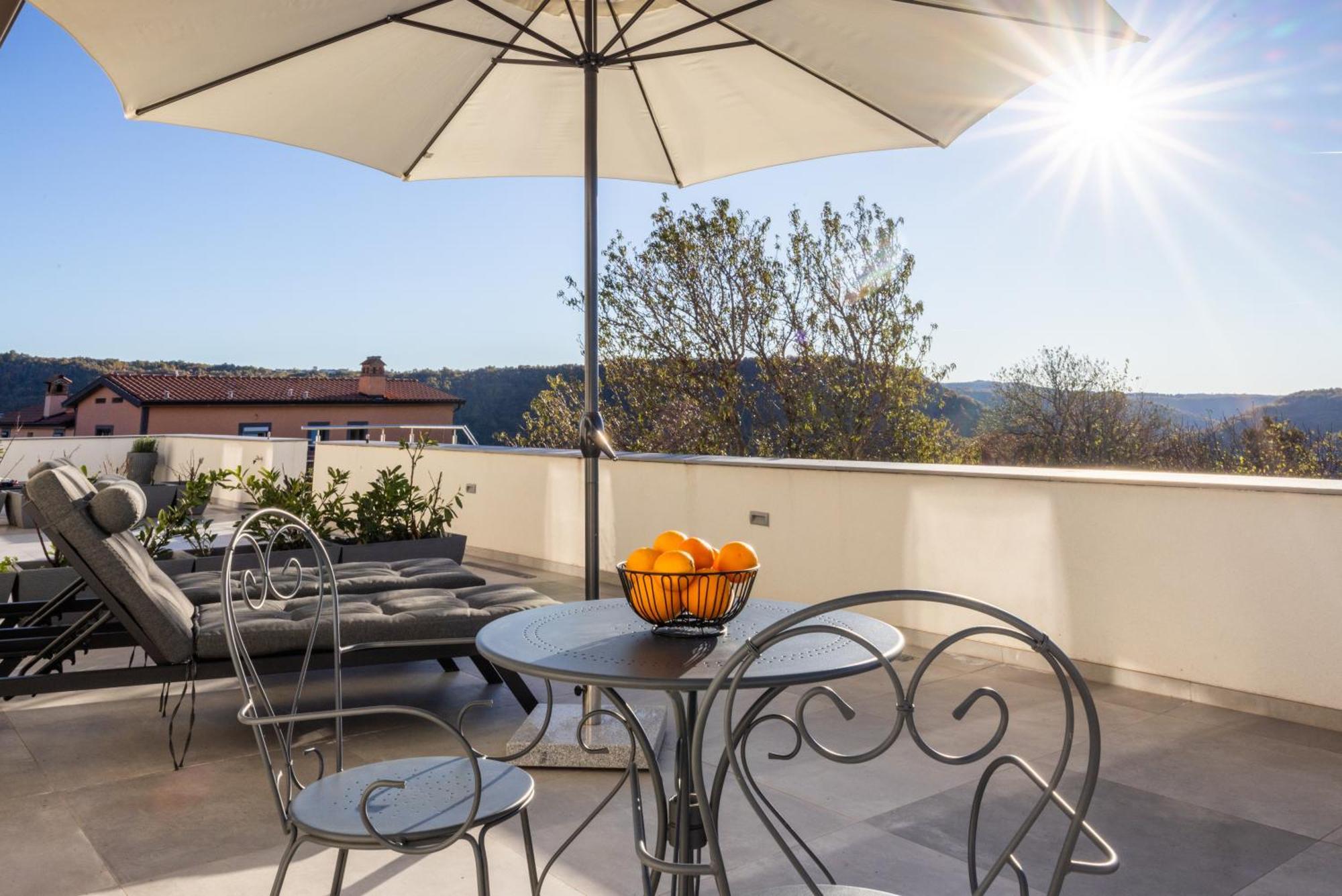 Stok - Rooms, Wine & Restaurant - Marezige, Κόπερ Εξωτερικό φωτογραφία